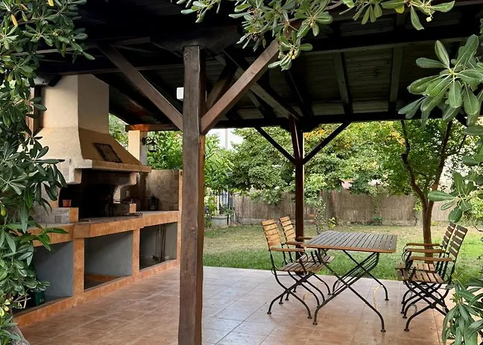 Nikos & Panagiota 公寓