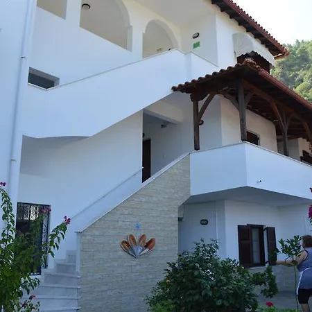 Nikos & Panagiota Apartament