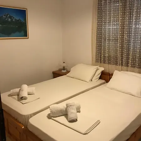 Nikos & Panagiota Apartament *